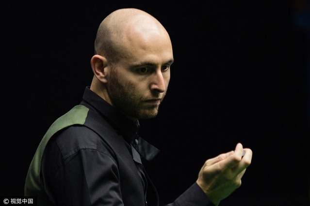 或其他表现 或其他表现