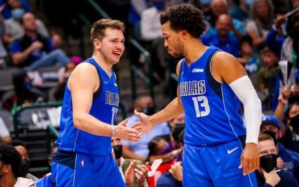 他们勇敢地 他们勇敢地