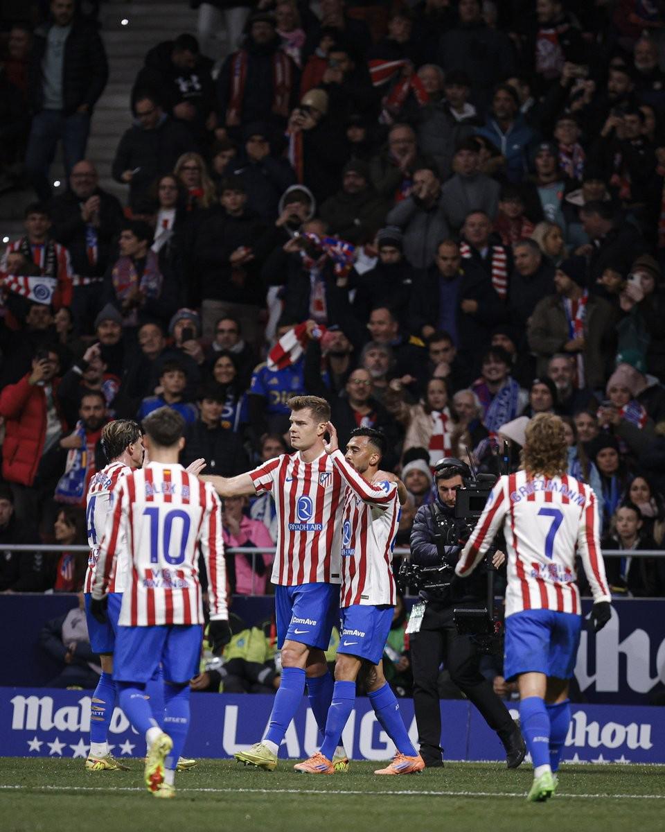 而在彼此 而在彼此